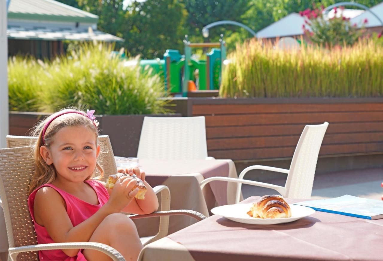 San Francesco Camping Village Десенцано дел Гарда Екстериор снимка
