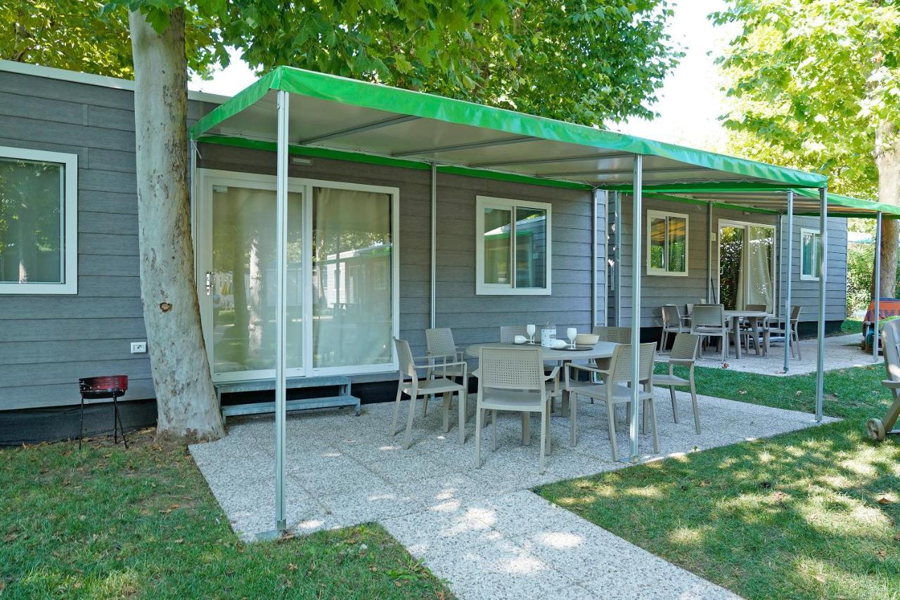 San Francesco Camping Village Десенцано дел Гарда Екстериор снимка