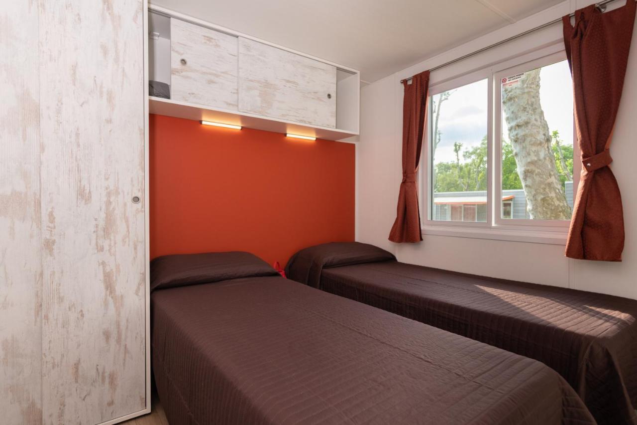 San Francesco Camping Village Десенцано дел Гарда Екстериор снимка