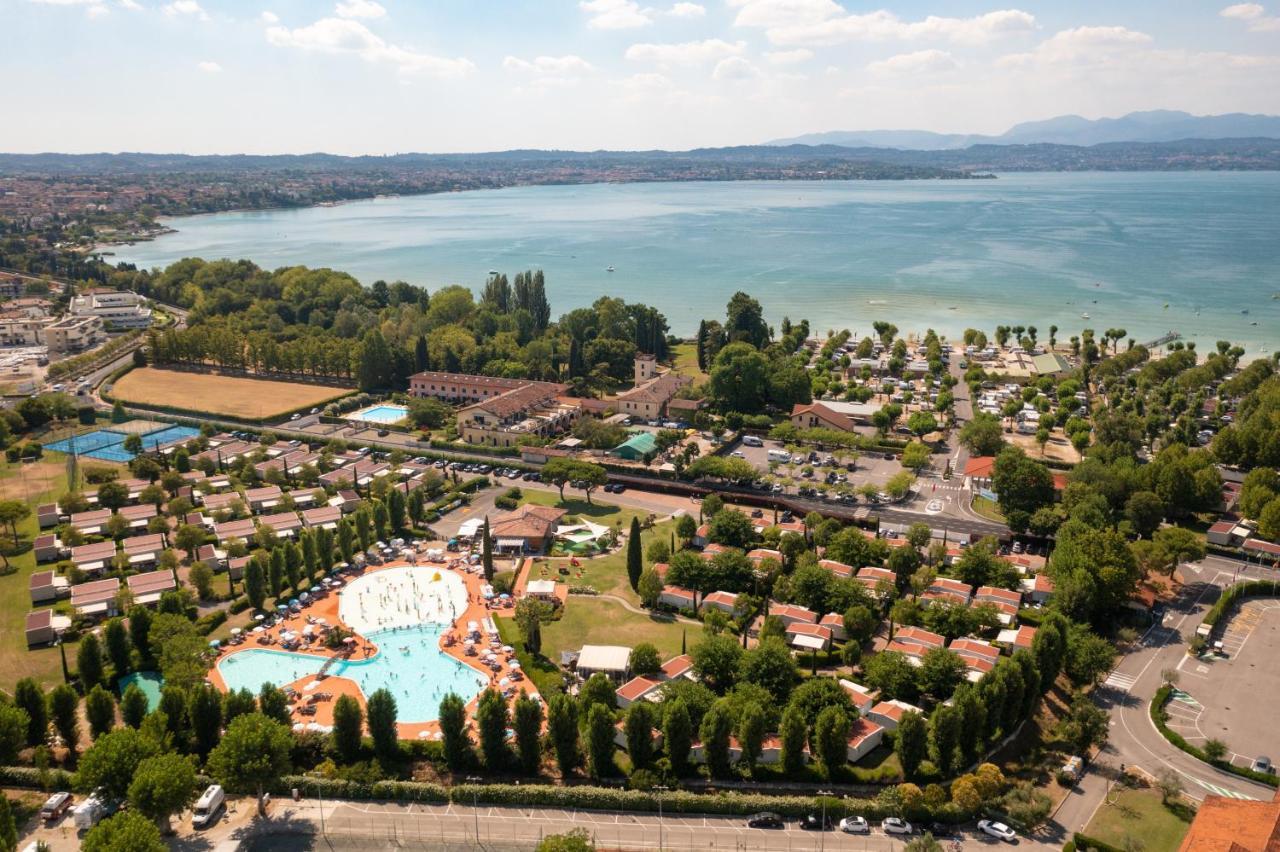 San Francesco Camping Village Десенцано дел Гарда Екстериор снимка
